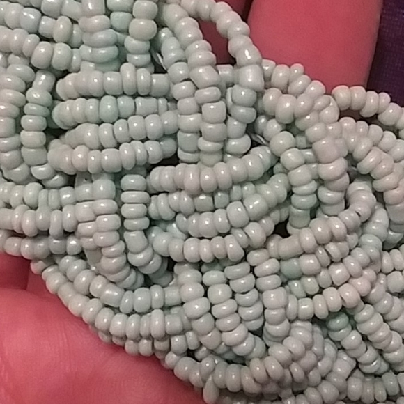 Mint Green Beaded Necklace Charming Charlie - Picture 2 of 2